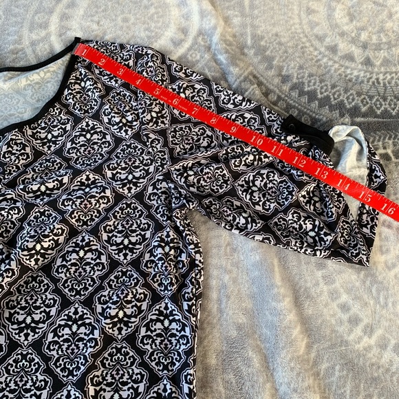 Perception Concept Blouse - Picture 7 of 7